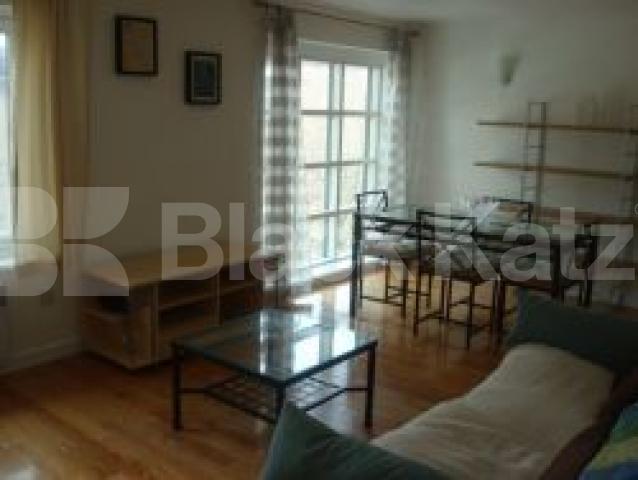 			AMAZING FLAT , GREAT LOCATION!!!!!, 1 Bedroom, 1 bath, 1 reception Flat			 City road / Angel, Angel